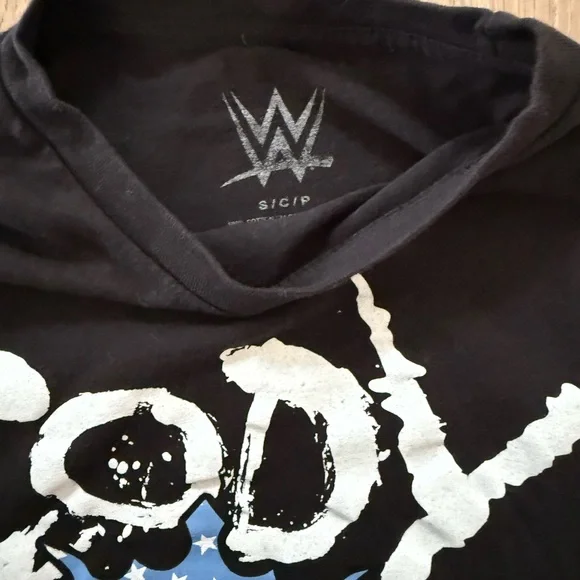 Black Cody Rhodes WWE T-Shirt small - Picture 2 of 3